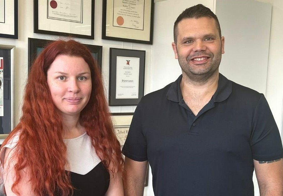 PhD researcher Kristy Gardner (left) and Dr Simon Graham (right) from the Department of Infectious Diseases, Melbourne Medical School. 