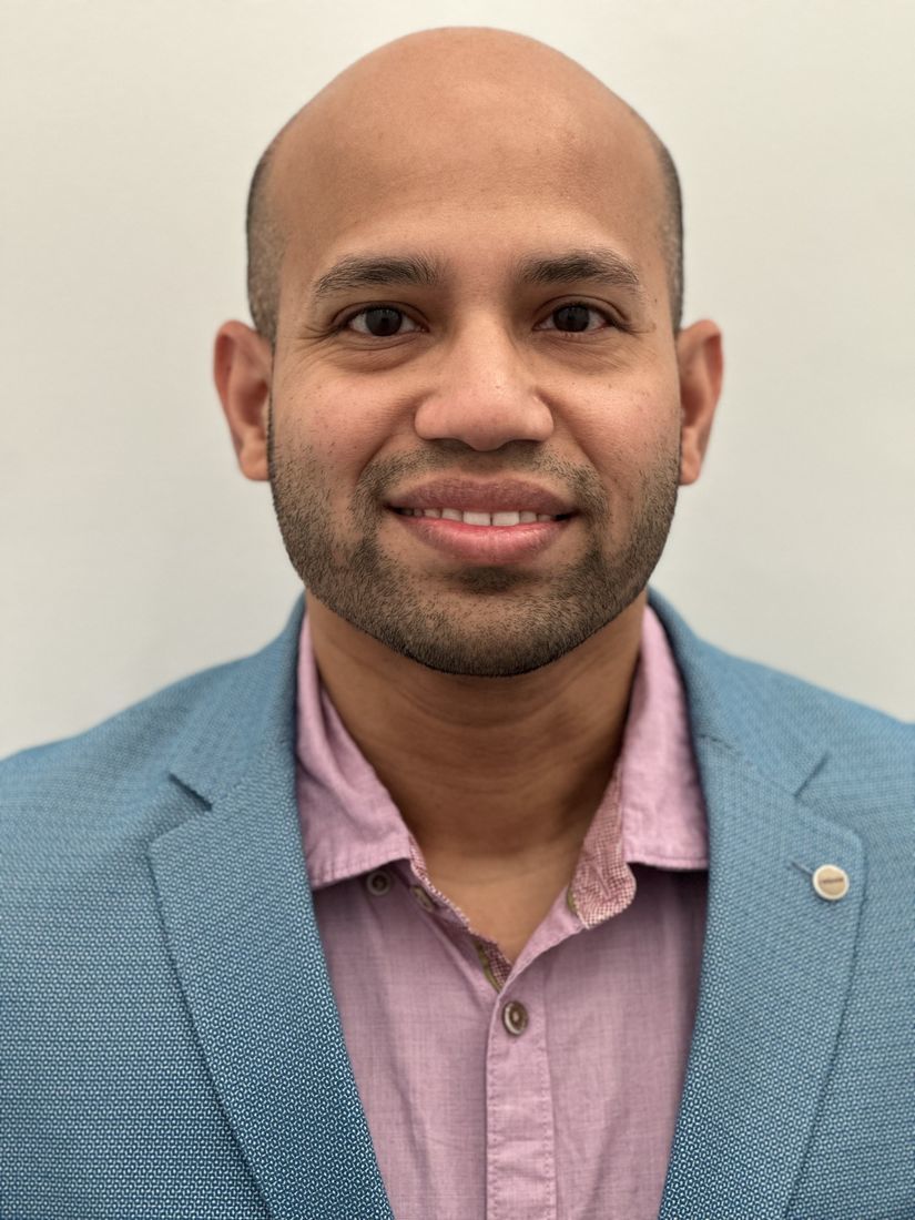 Profile picture of Deb Karmakar